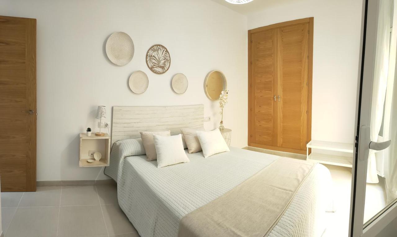 Relax Chiclana-Aparcamiento Privado-Tv Cable-Wifiplus-Aire Acond-Incluido Chiclana de la Frontera Ngoại thất bức ảnh