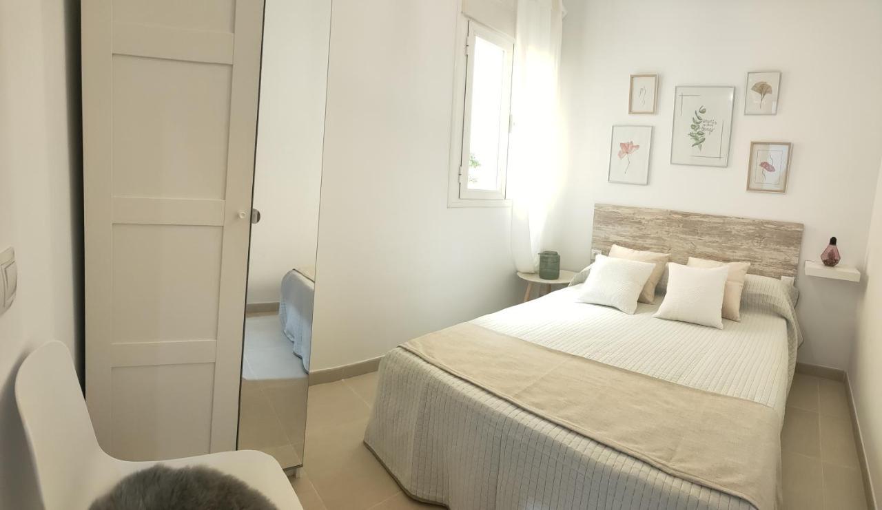 Relax Chiclana-Aparcamiento Privado-Tv Cable-Wifiplus-Aire Acond-Incluido Chiclana de la Frontera Ngoại thất bức ảnh